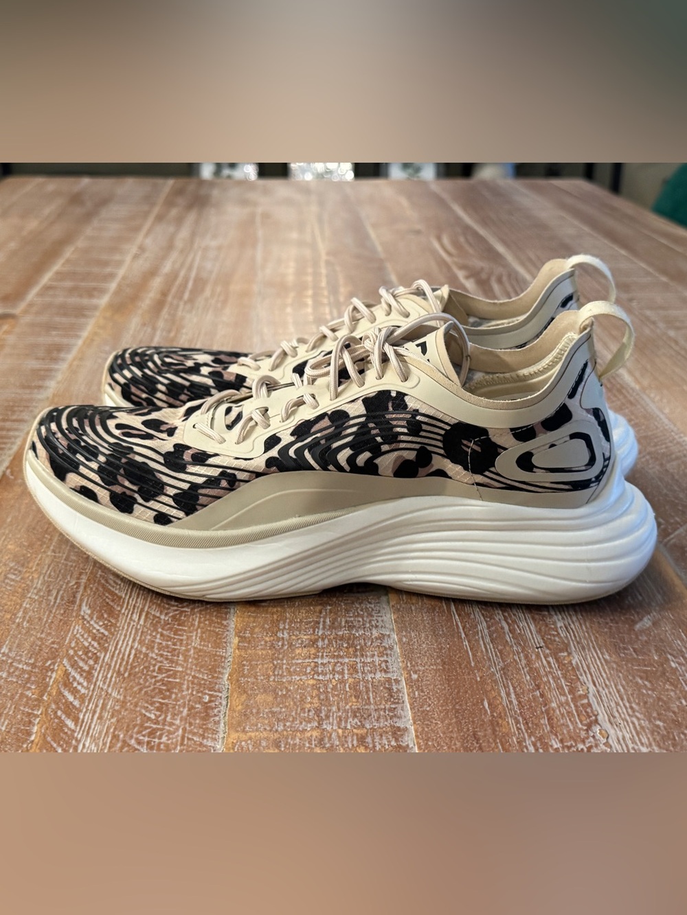 APL Streamline Sneakers - Parchment / Black / Leopard
Size 9.5 $320